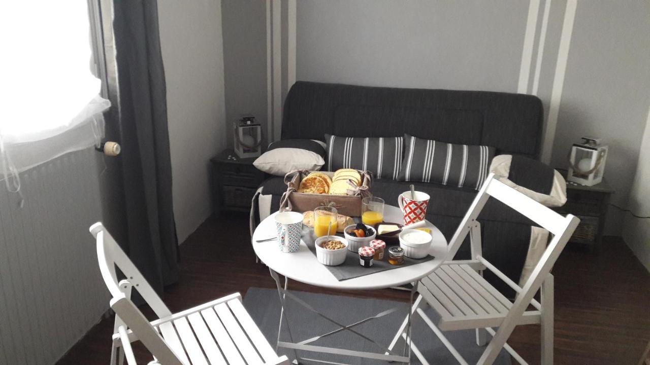 Chambre D'Hote - La Ruche Des Bleuets Mulsanne Exteriér fotografie